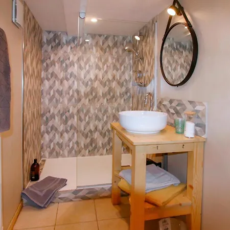 2 Bedroom Amazing In *
