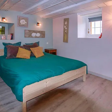 2 Bedroom Amazing In Holiday home Cusy